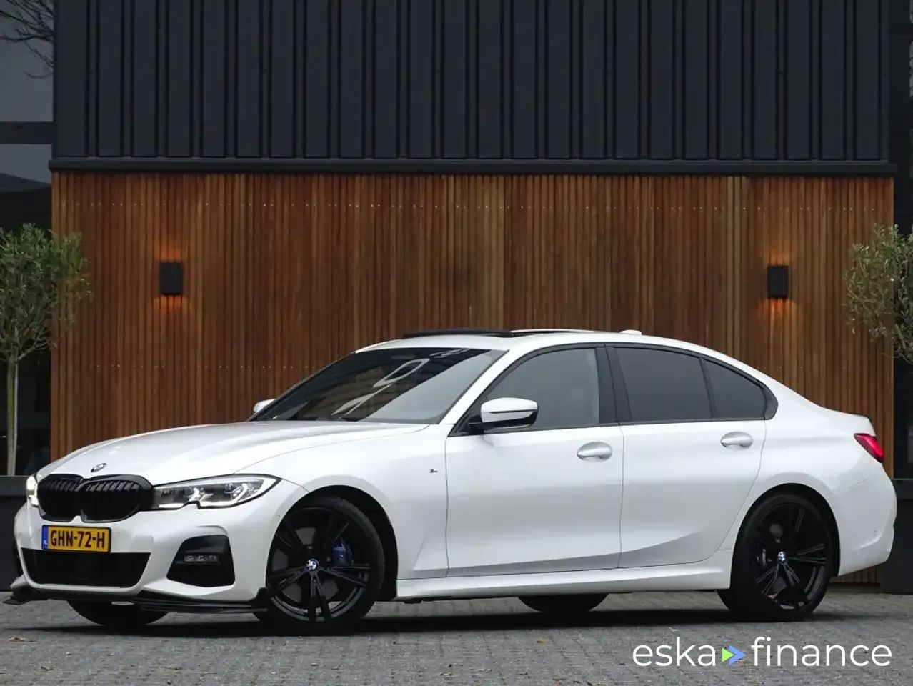 Leasing Sedan BMW 330 2019