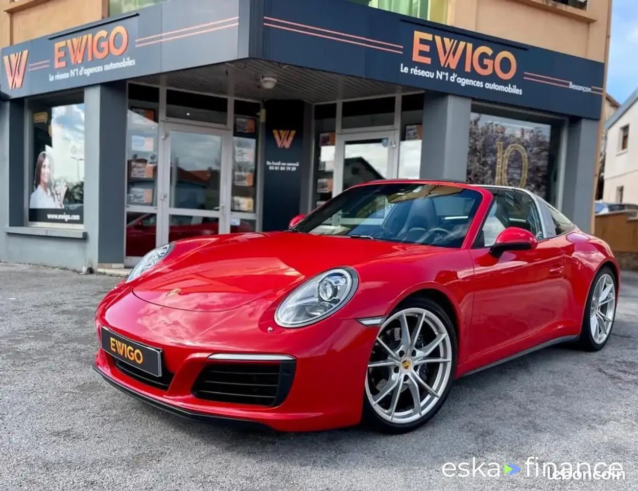 Leasing Convertible Porsche 911 2018