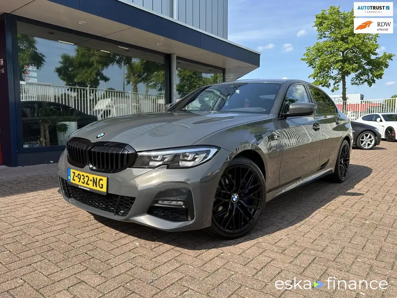 Finansowanie Sedan BMW 330 2021
