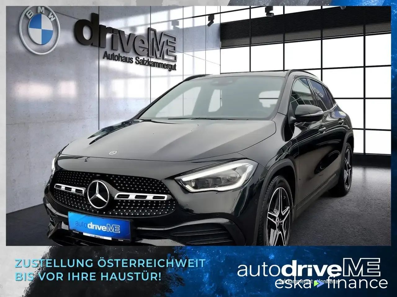 Finansowanie SUV MERCEDES GLA 200 2022