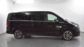 Lízing Hatchback MERCEDES V 300 2020