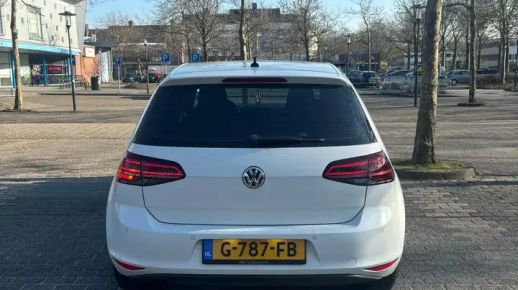 Volkswagen Golf 2013