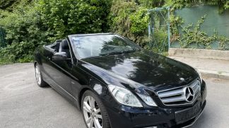 Financování Konvertibilní MERCEDES E 200 2011