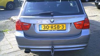 Leasing Wagon BMW 318 2010