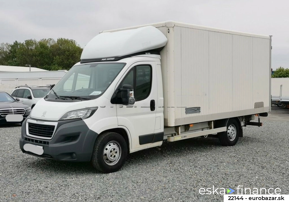 Leasing Camion spécial Peugeot Boxer 2017