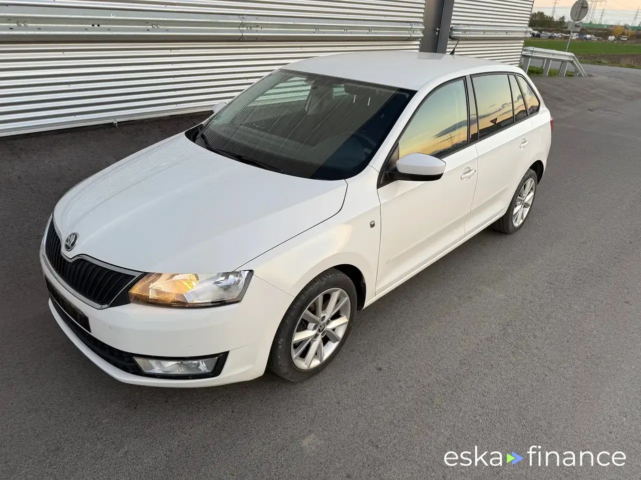 Leasing Hatchback Skoda RAPID SPACEBACK 2014