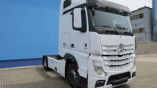 Lízing Traktor MERCEDES 1851 2020