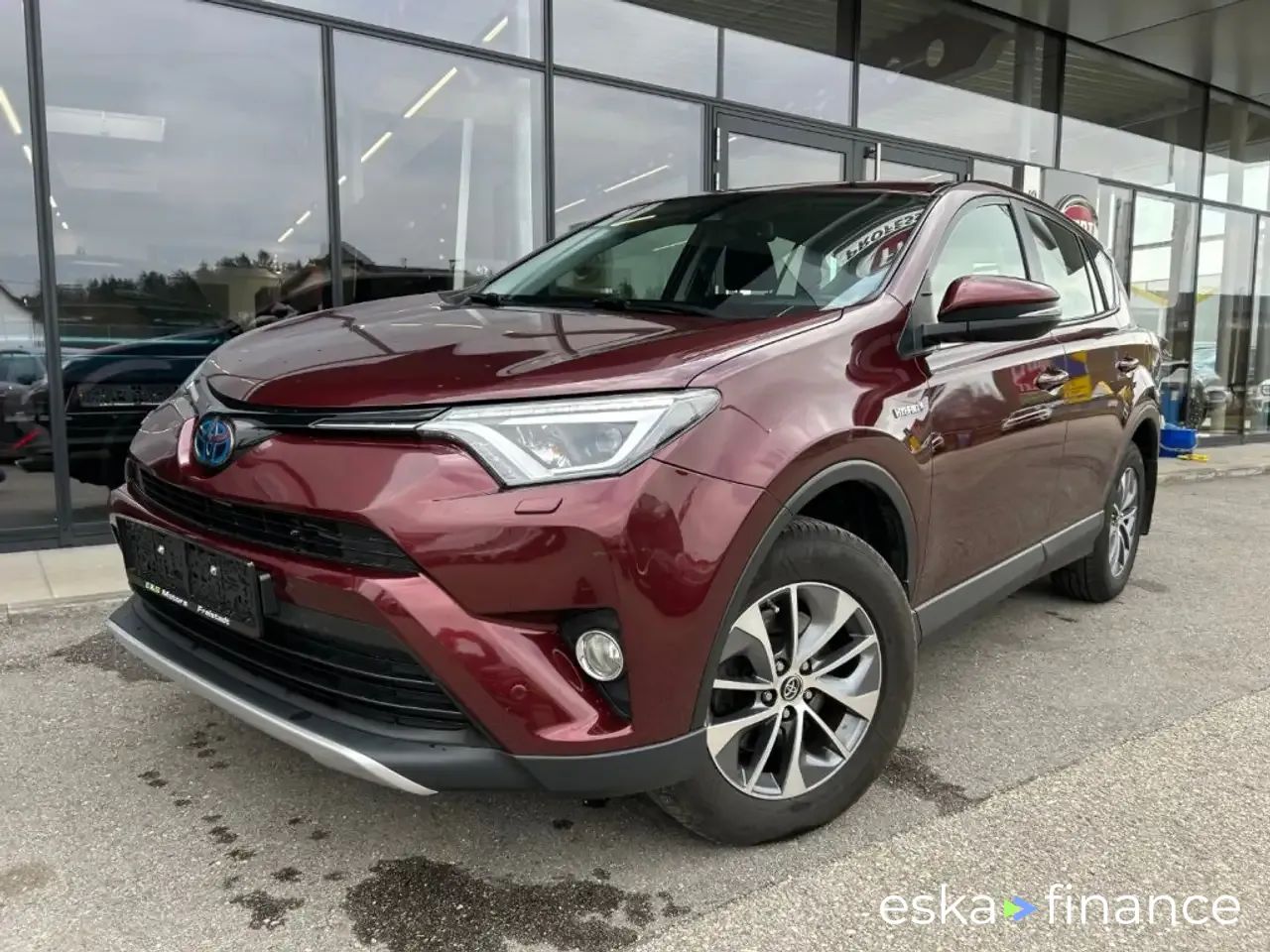 Leasing SUV Toyota RAV 4 2016