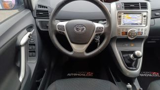 Leasing Wagon Toyota Corolla Verso 2012