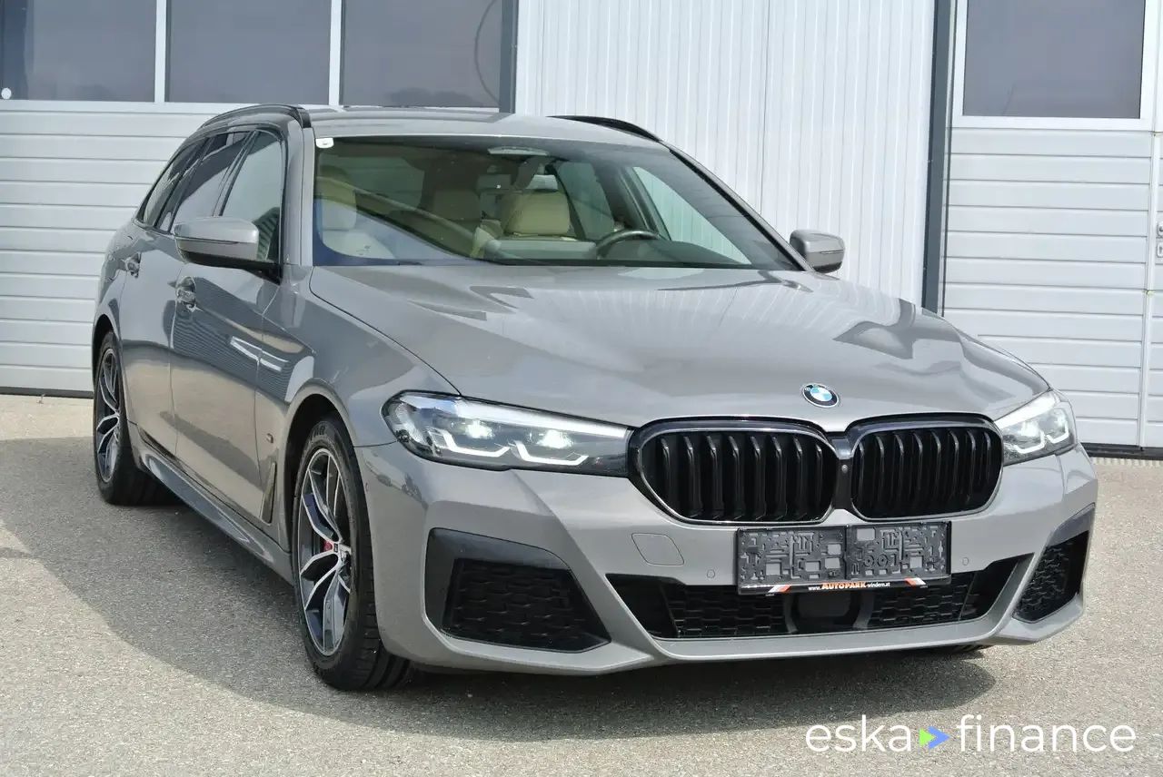 Finansowanie Wóz BMW 520 2021