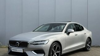 Lízing Sedan Volvo S60 2024