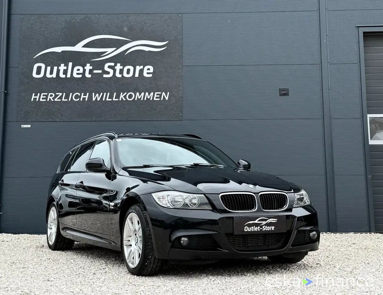 Leasing Wagon BMW 320 2011