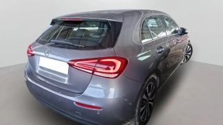 Lízing Sedan MERCEDES A 180 2021