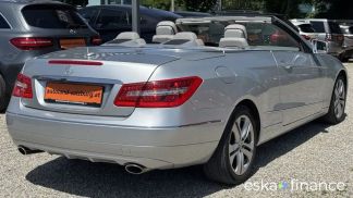 Financování Konvertibilní MERCEDES E 350 2011