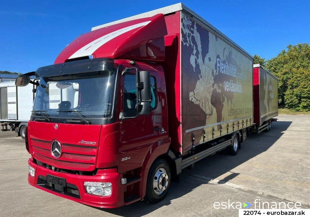 Specjalna ciężarówka Mercedes-Benz ATEGO 824 2021