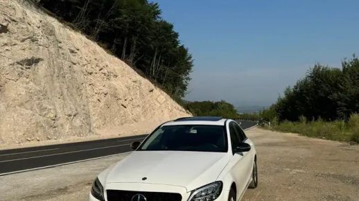 MERCEDES C 200 2019