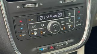 Lízing Hatchback Chrysler TOWN & COUNTRY 2014
