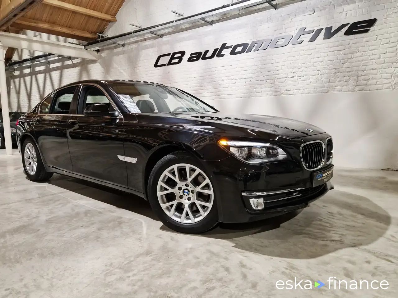 Finansowanie Sedan BMW 730 2014