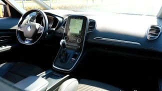 Financování Hatchback Renault Grand Scenic 2018