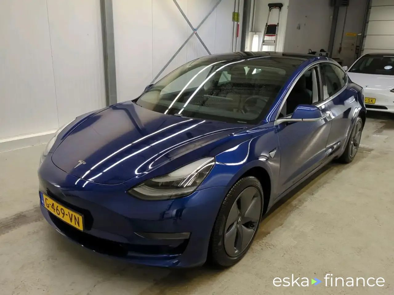 Leasing Sedan Tesla Model 3 2019