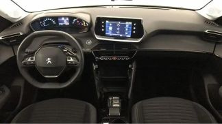Lízing Sedan Peugeot 208 2022