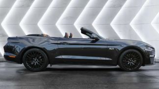 Lízing Kabriolet Ford Mustang 2023