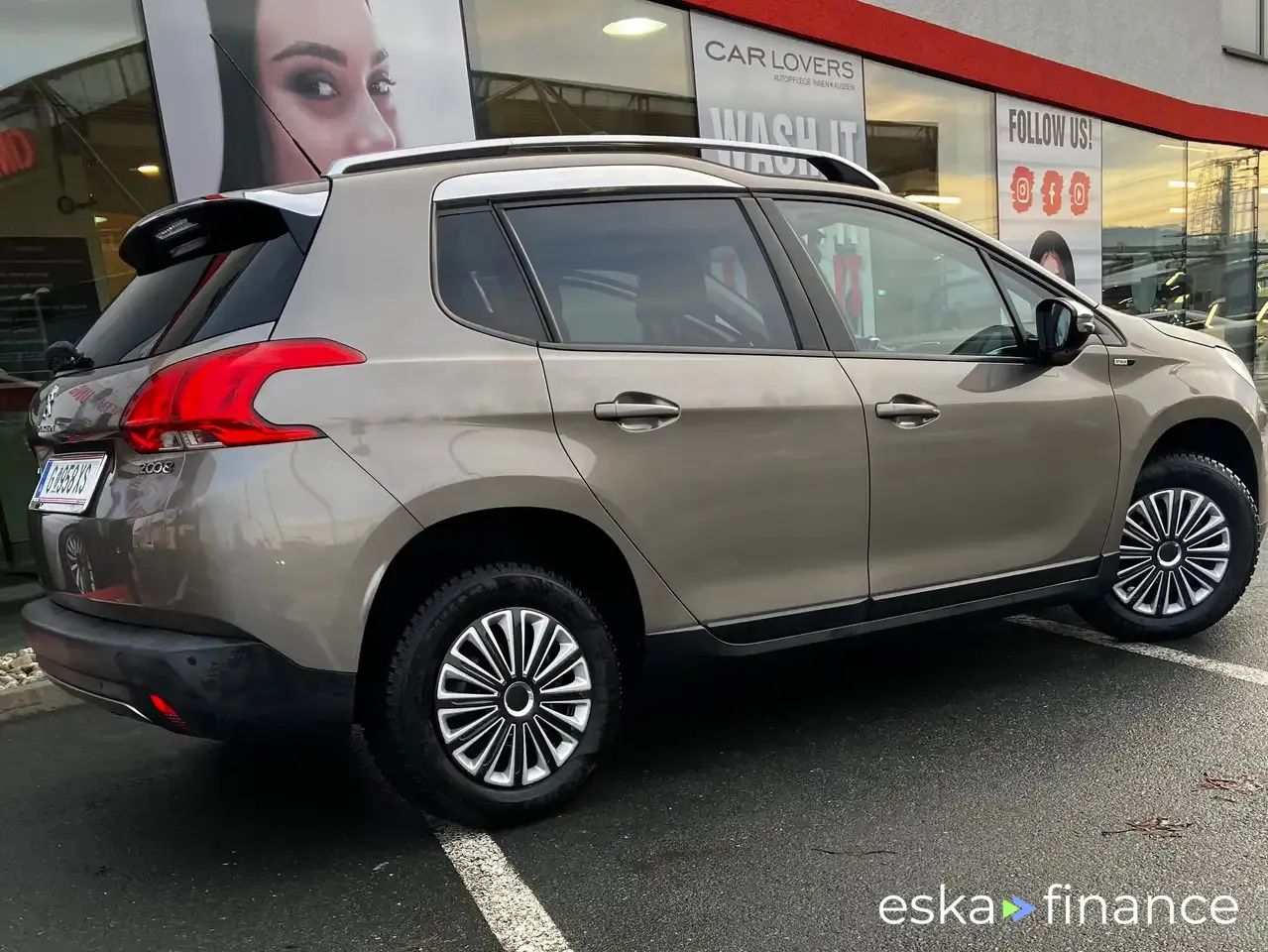 Leasing Hayon Peugeot 2008 2015