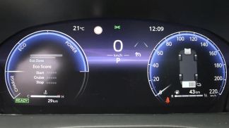 Lízing Hatchback Toyota Yaris 2024
