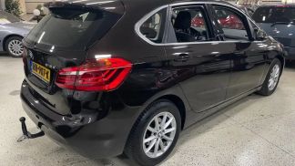 Lízing Hatchback BMW 216 2015