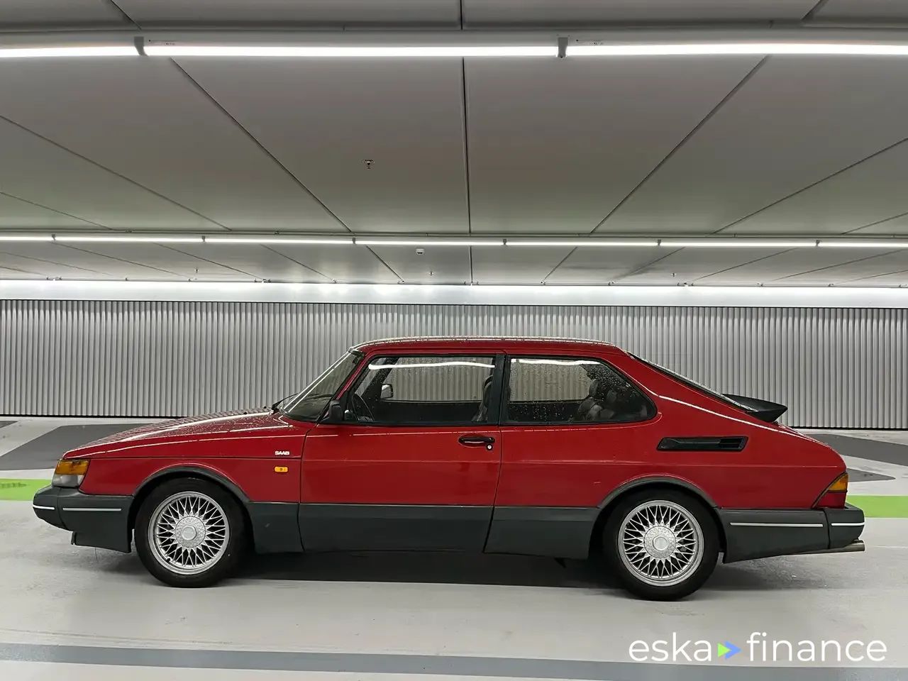 Leasing Coupe Saab 900 2025