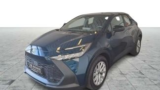 Lízing Sedan Toyota C-HR 2024