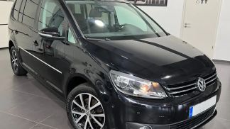 Leasing Hatchback Volkswagen Touran 2012