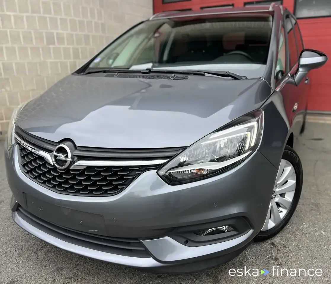Leasing Hatchback Opel Zafira Tourer 2018