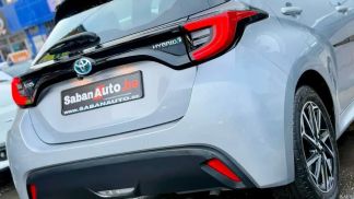 Lízing Sedan Toyota Yaris 2021