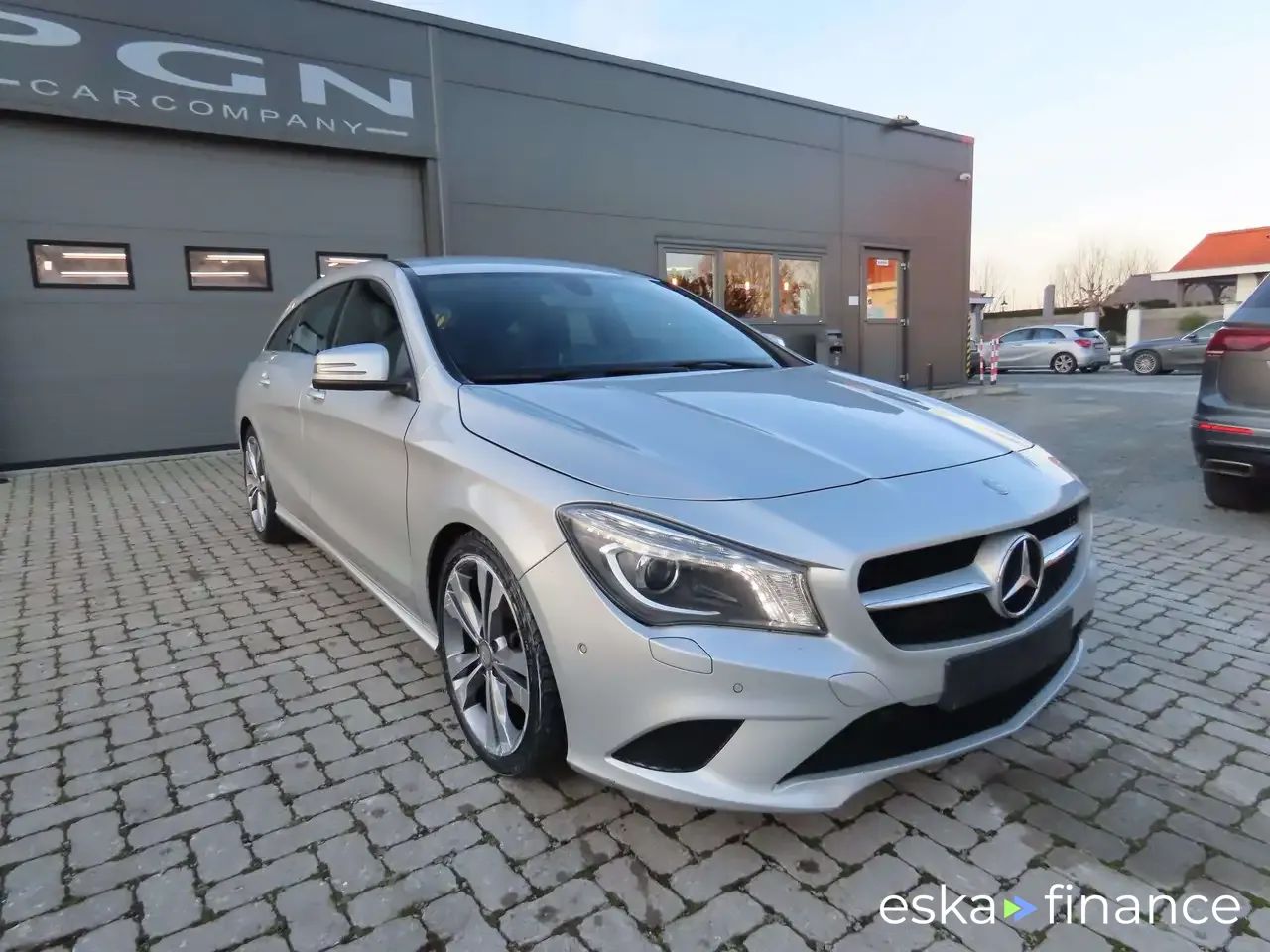 Leasing Wagon MERCEDES CLA 200 2015