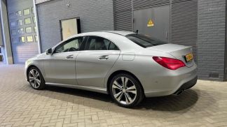 Lízing Sedan MERCEDES CLA 200 2013