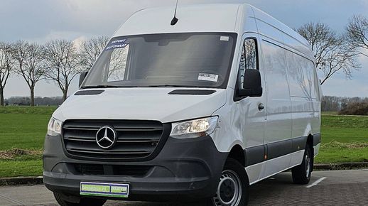 Mercedes-Benz SPRINTER 317 2022