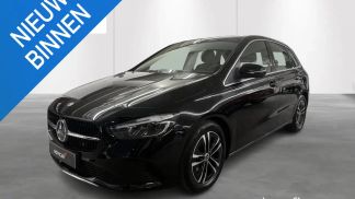 Lízing Hatchback MERCEDES B 180 2023