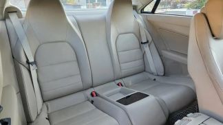Lízing Kupé MERCEDES E 220 2011