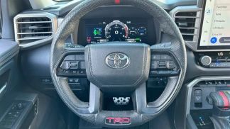 Finansowanie SUV Toyota Tundra 2022