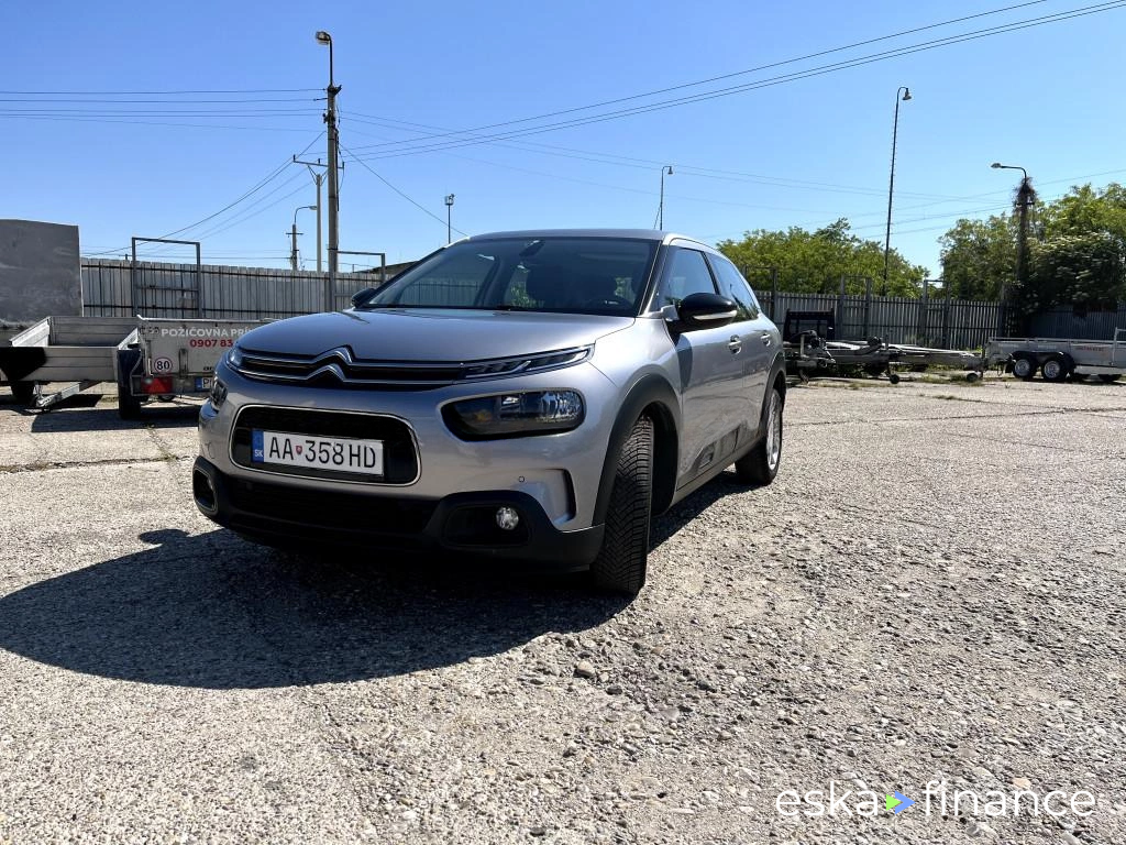 Lízing Hatchback Citroën C4 Cactus 2019