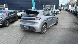 Financování Sedan Peugeot 208 2024