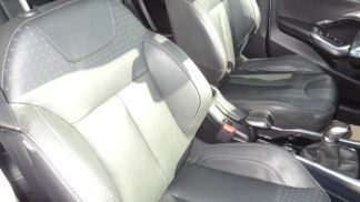 Leasing SUV Peugeot E-2008 2013