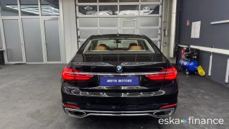 Lízing Sedan BMW 740 2017