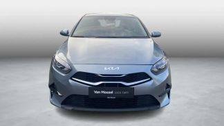 Lízing Hatchback Kia CEED / CEE'D 2023