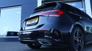 Leasing Hatchback MERCEDES A 180 2022