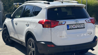 SUV Toyota RAV4 2015