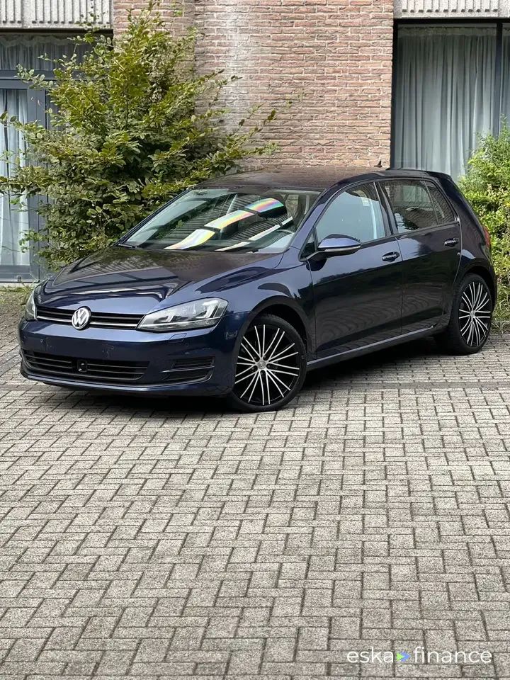 Finansowanie Sedan Volkswagen Golf 2012
