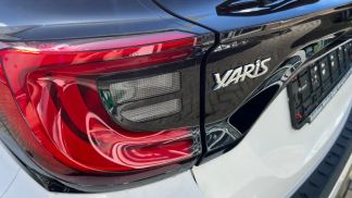Lízing Sedan Toyota Yaris 2023