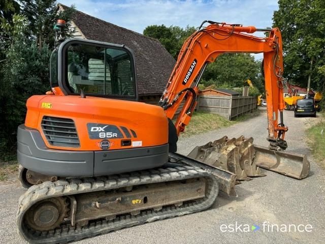 Lízing Pásové rýpadlo Doosan DX85 2019